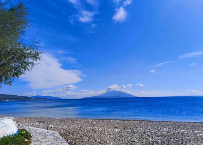 Ireon Holiday Home